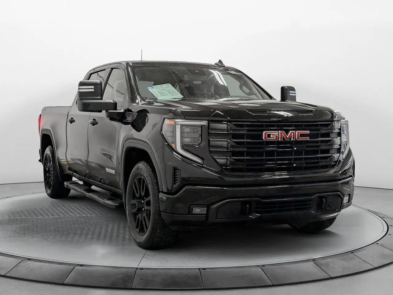 GMC Sierra 1500 photo GMC Sierra 1500