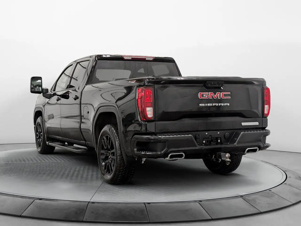 GMC Sierra 1500 photo GMC Sierra 1500