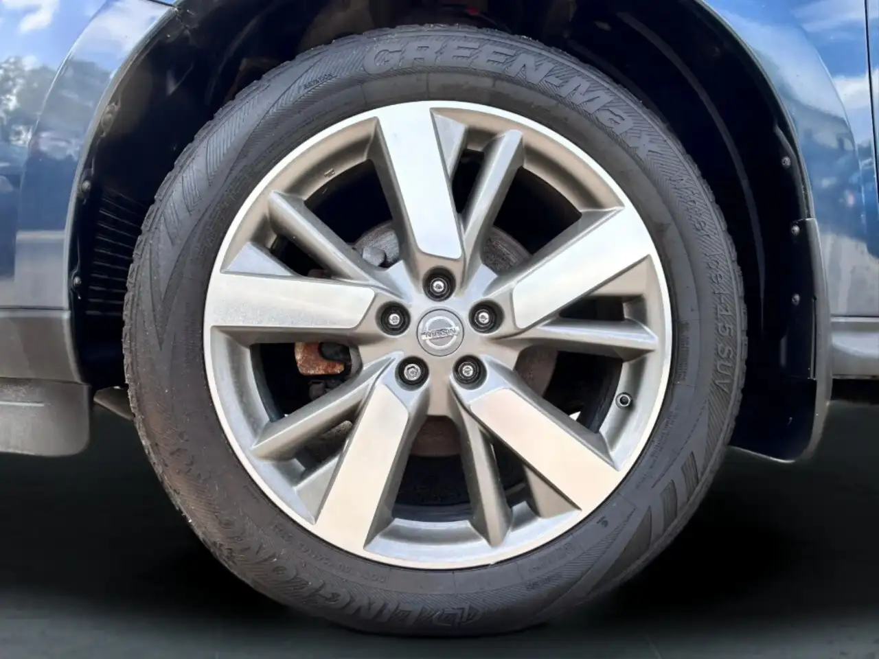Nissan Pathfinder photo Nissan Pathfinder