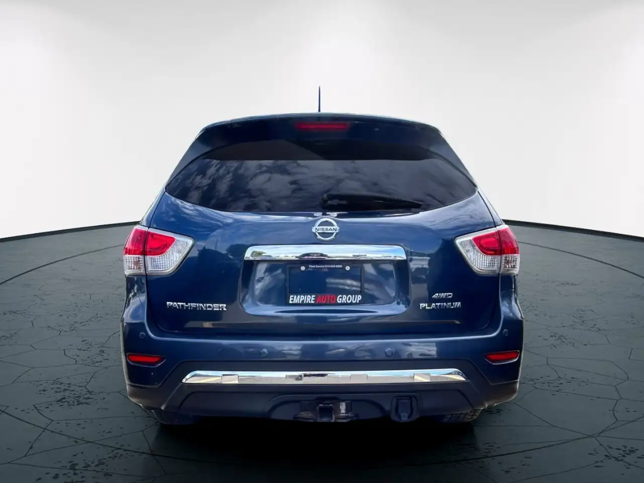 Nissan Pathfinder photo Nissan Pathfinder