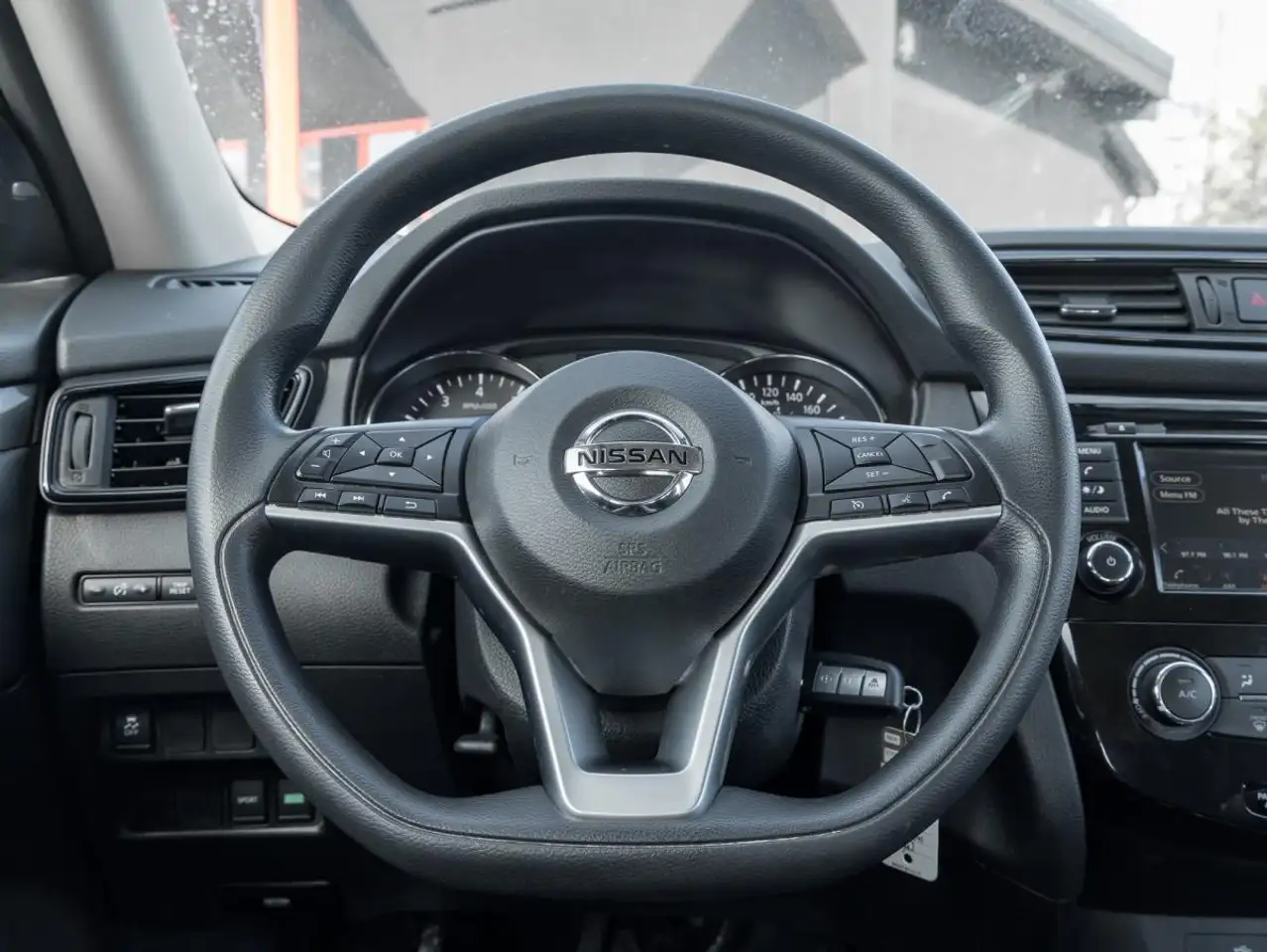 Nissan Rogue photo Nissan Rogue