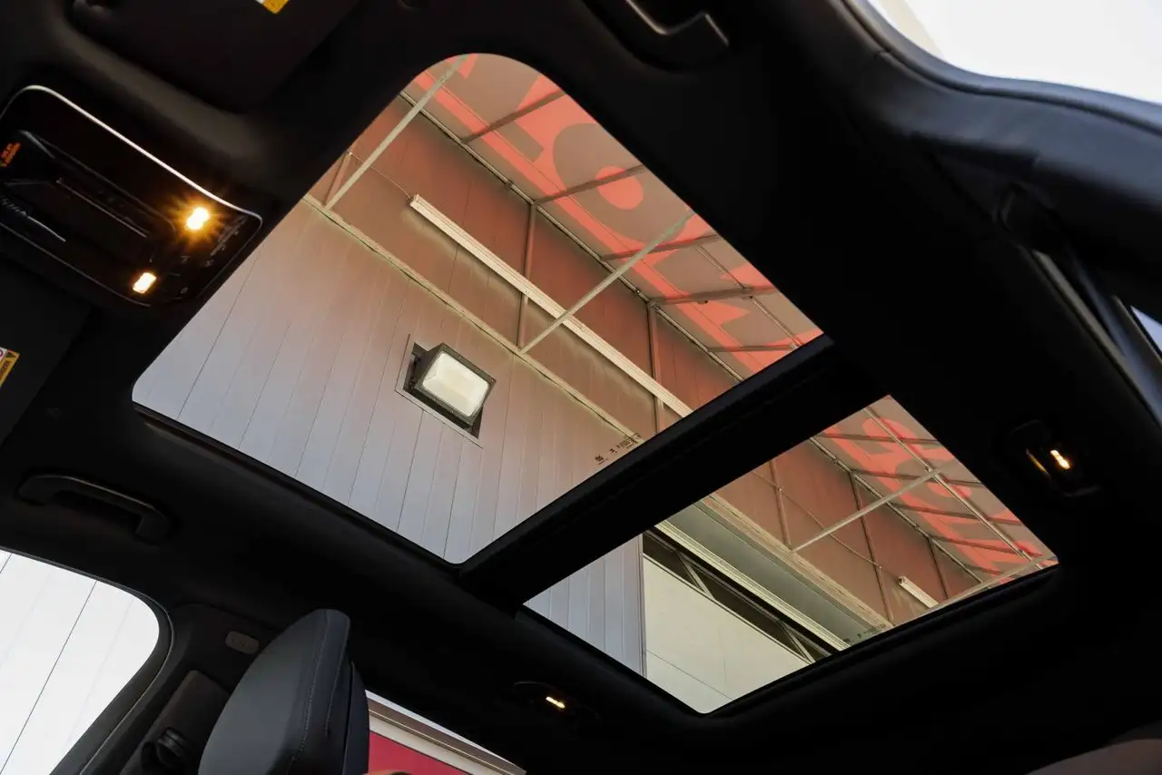Mercedes-Benz GLC fotografie Mercedes-Benz GLC