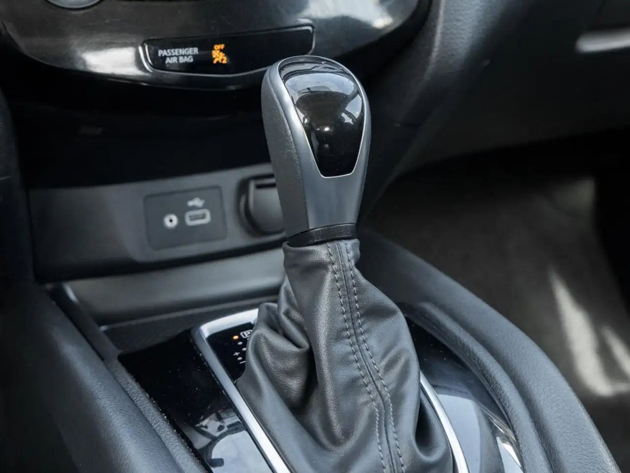 Nissan Rogue photo Nissan Rogue