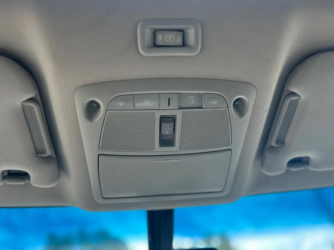 Nissan Pathfinder photo Nissan Pathfinder