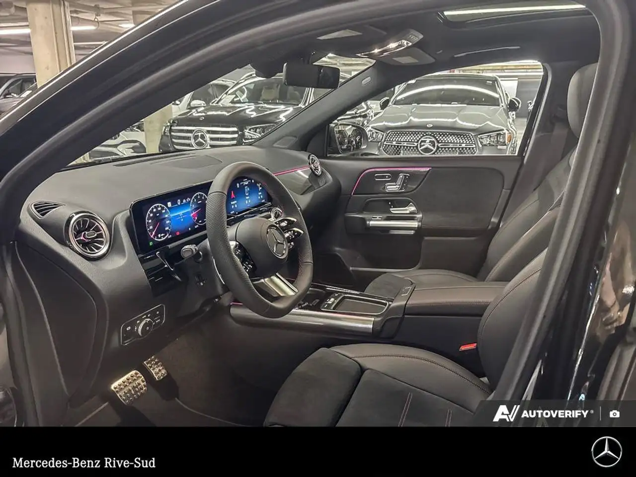 Mercedes-Benz GLA снимка Mercedes-Benz GLA