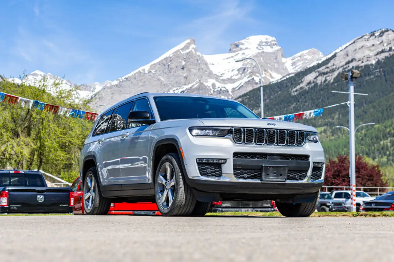 2022 Jeep Grand Cherokee