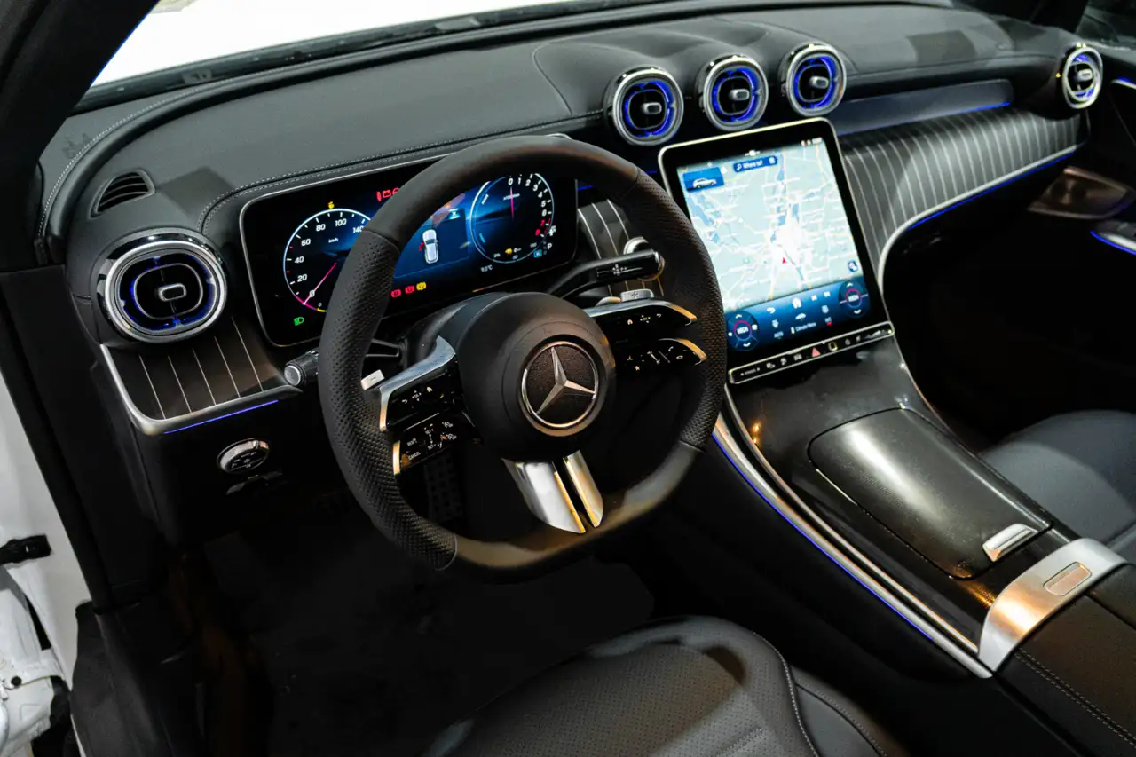 Mercedes-Benz GLC photo Mercedes-Benz GLC