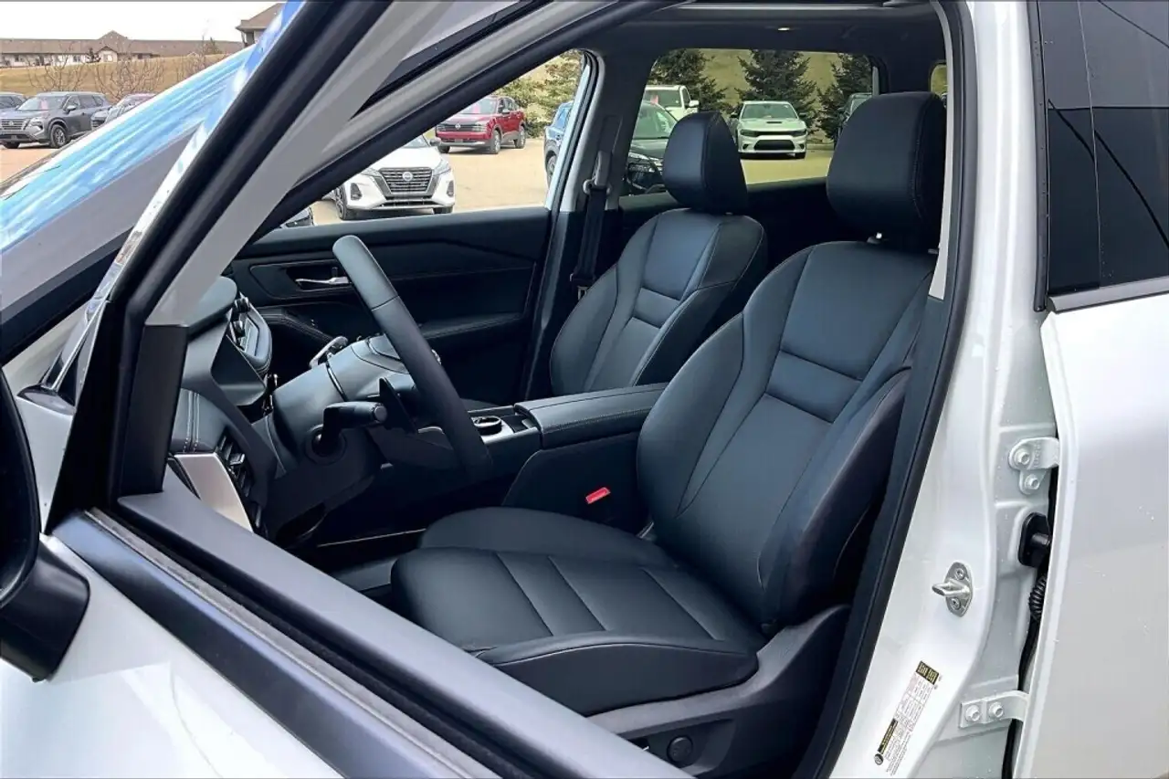 Nissan Rogue photo Nissan Rogue
