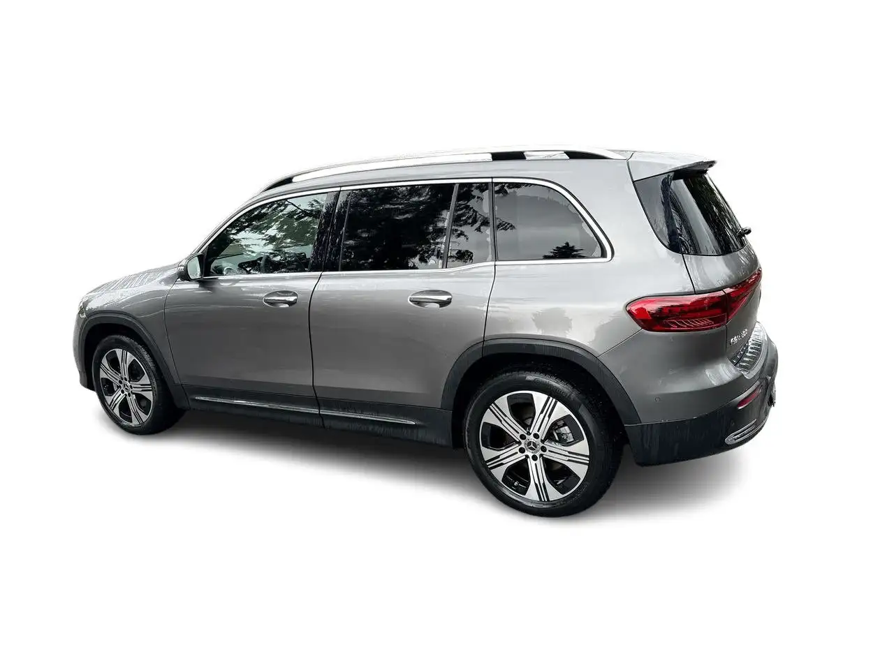 Mercedes-Benz EQB снимка Mercedes-Benz EQB