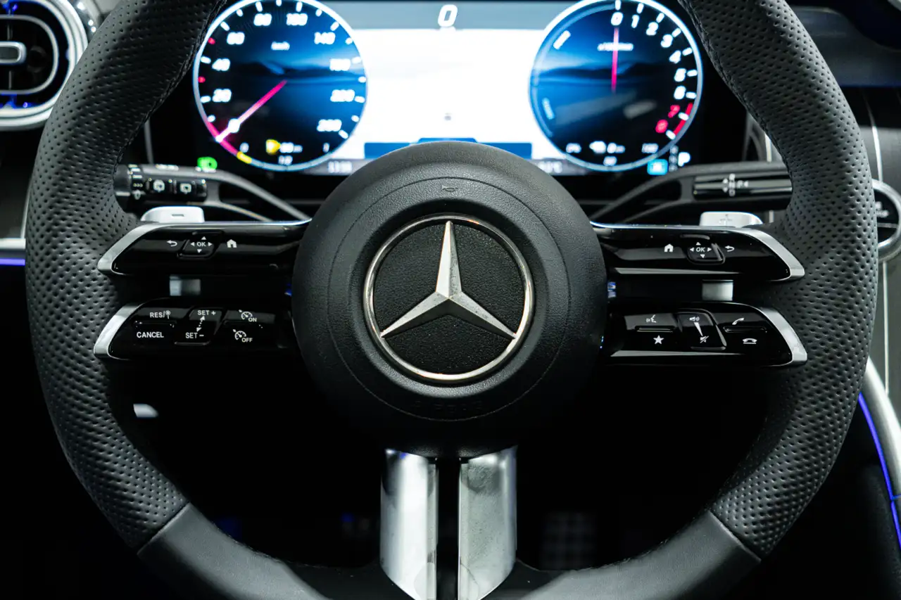 Mercedes-Benz GLC photo Mercedes-Benz GLC