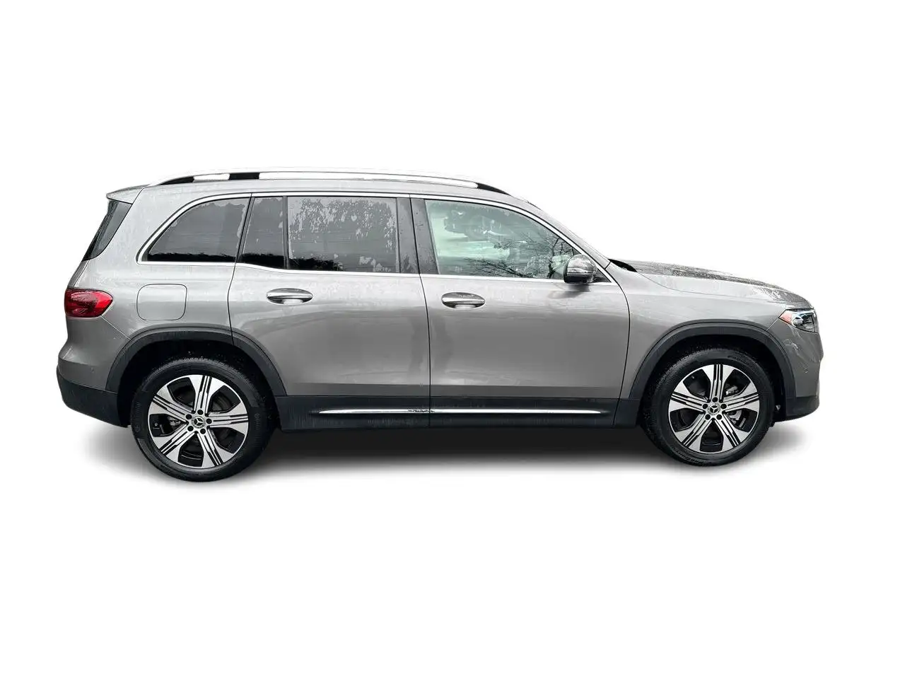 Mercedes-Benz EQB снимка Mercedes-Benz EQB