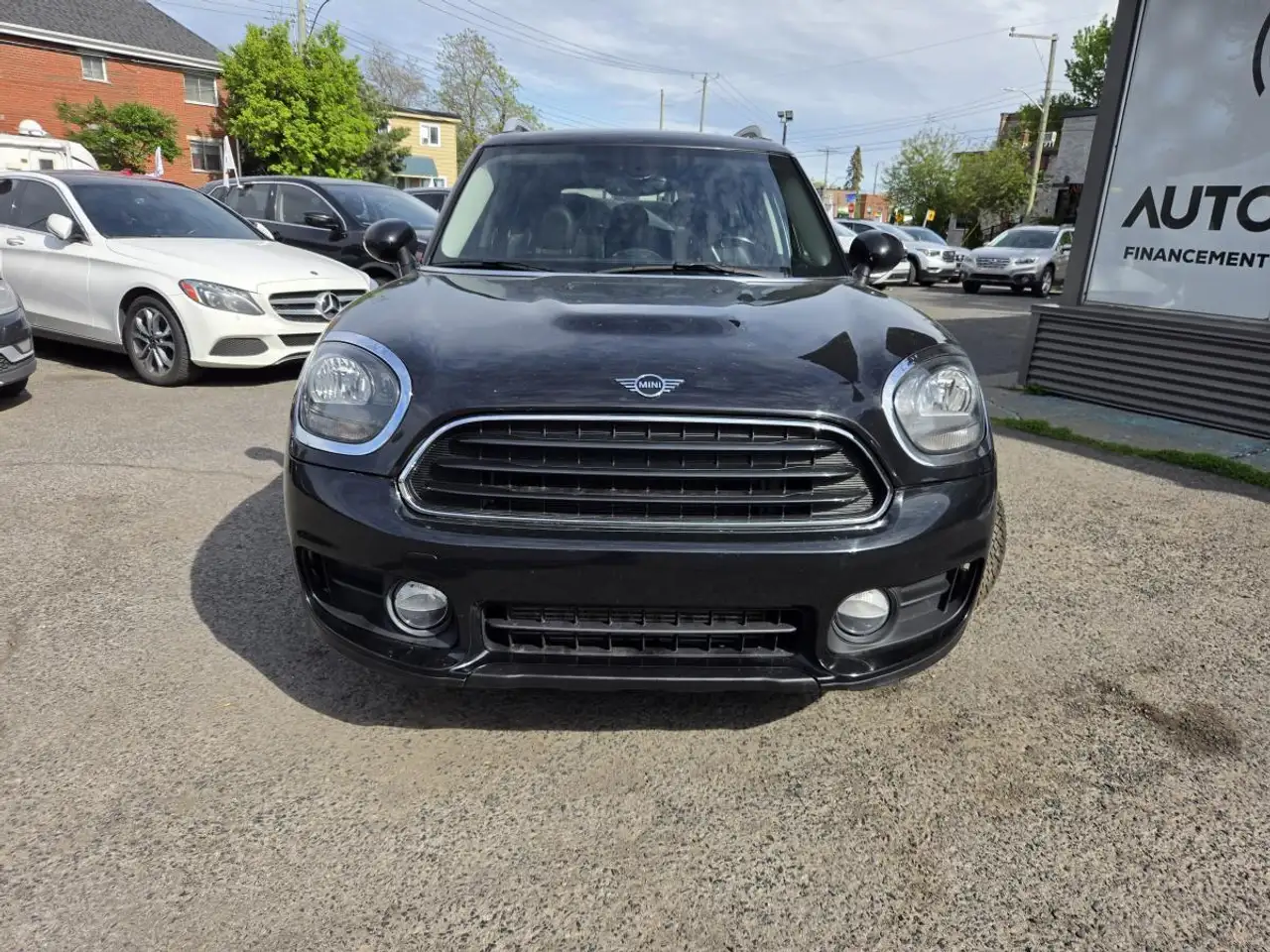 MINI Countryman снимка MINI Countryman