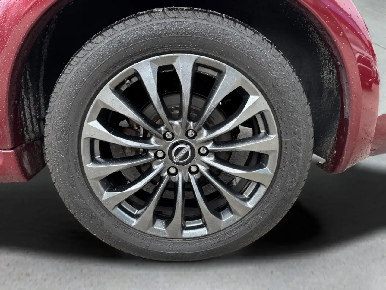 Nissan Armada снимка Nissan Armada