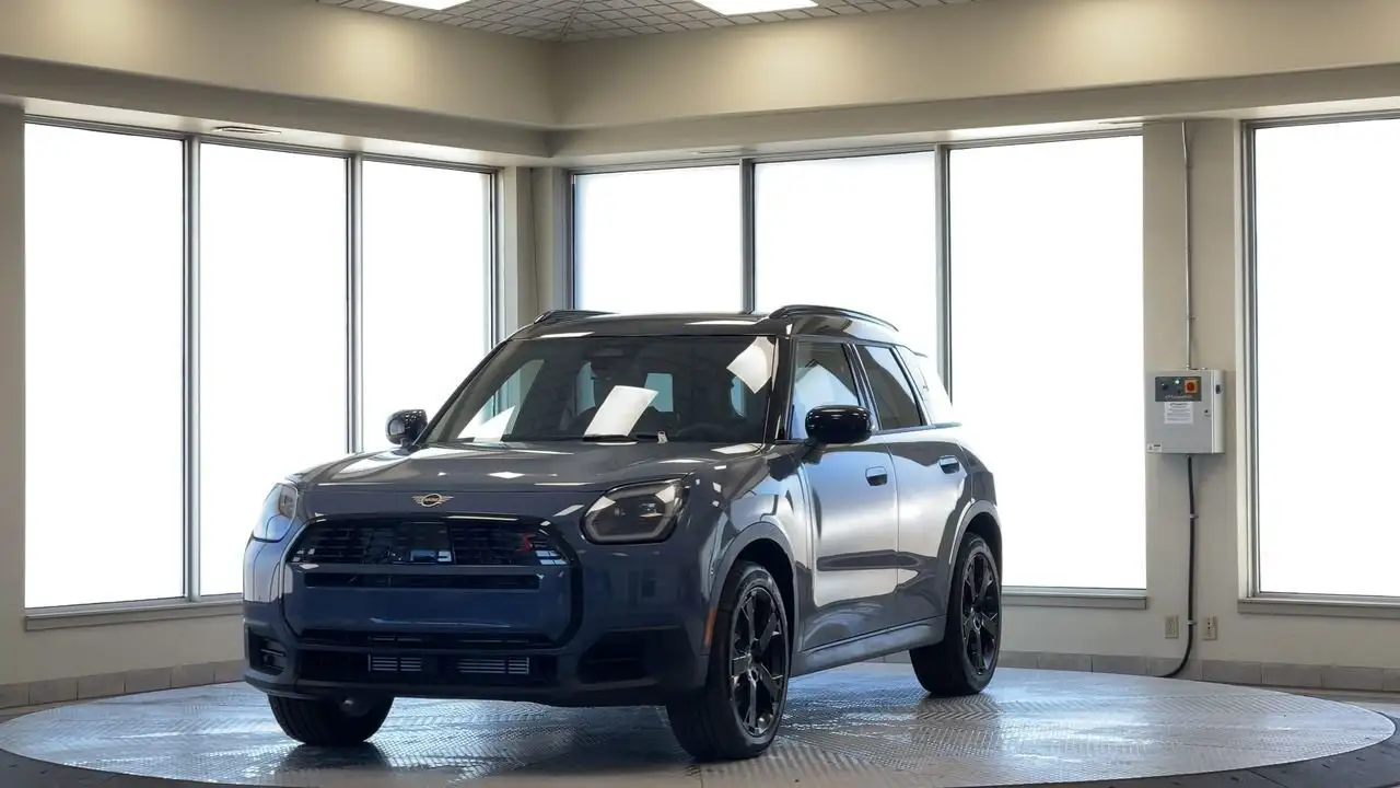 MINI Countryman photo MINI Countryman