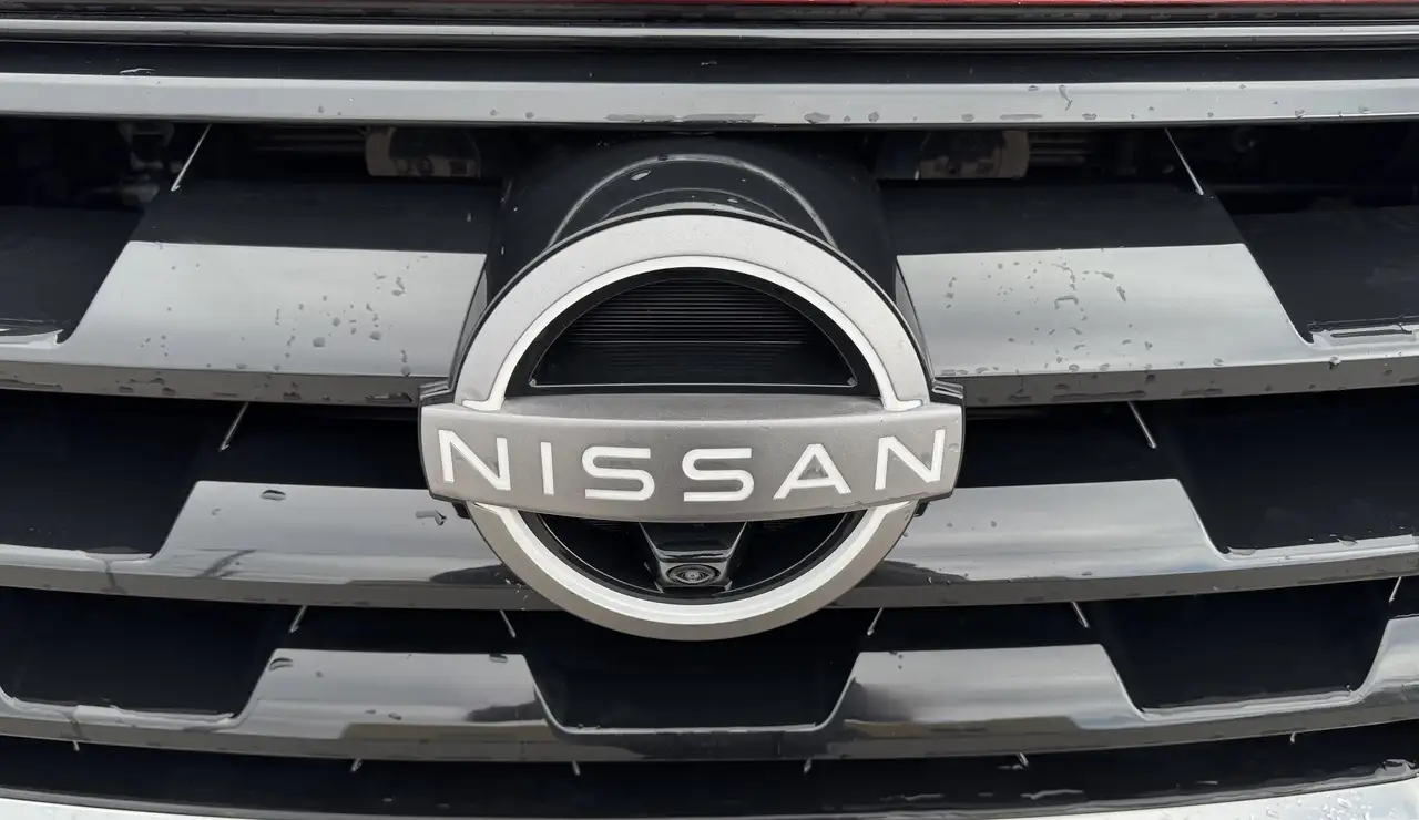 Nissan Armada снимка Nissan Armada