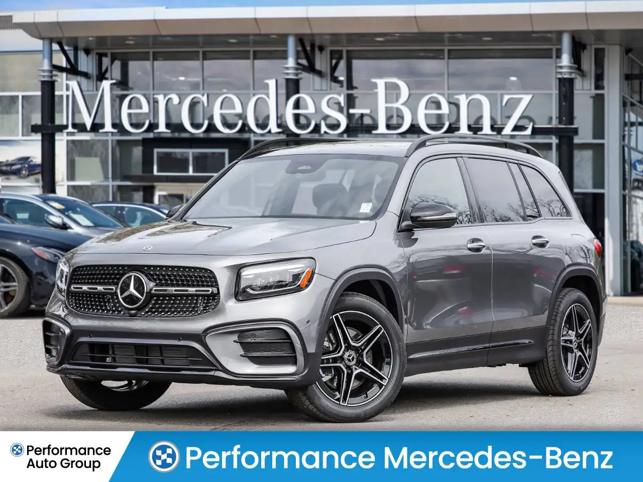 Mercedes-Benz GLB photo Mercedes-Benz GLB