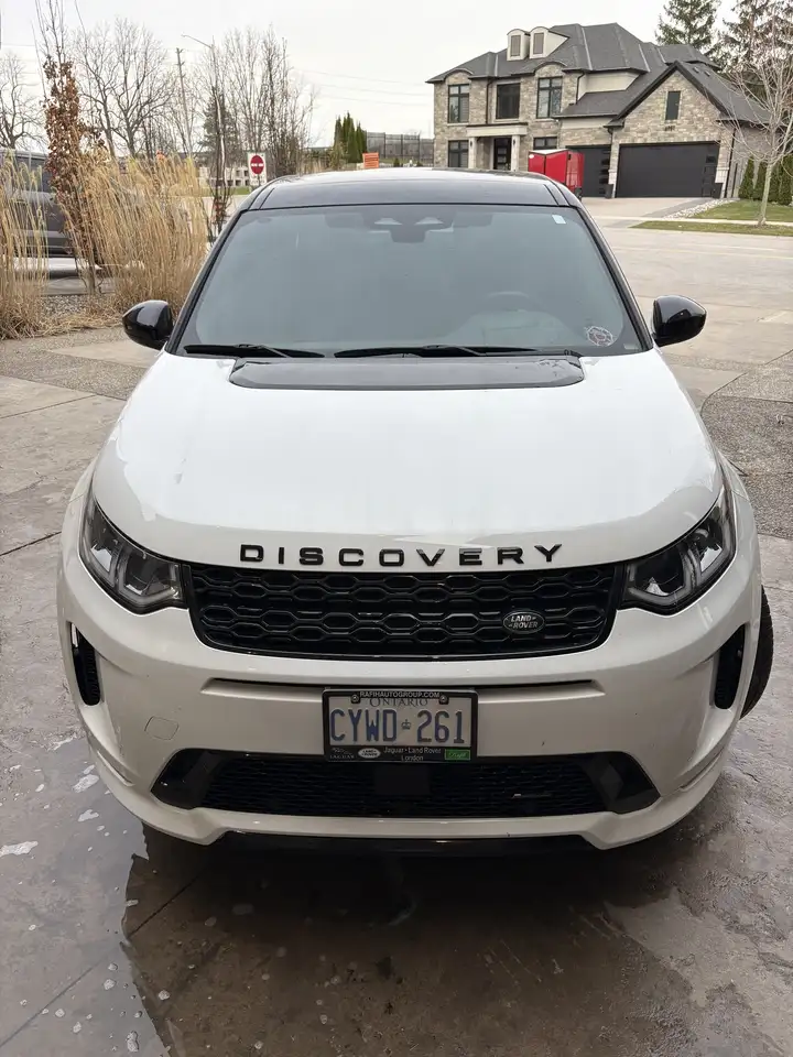 Land Rover Discovery Sport снимка Land Rover Discovery Sport