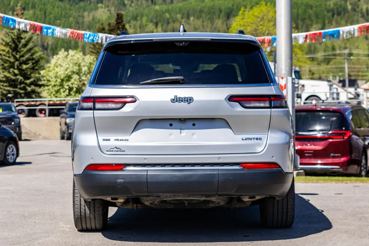 Jeep Grand Cherokee снимка Jeep Grand Cherokee