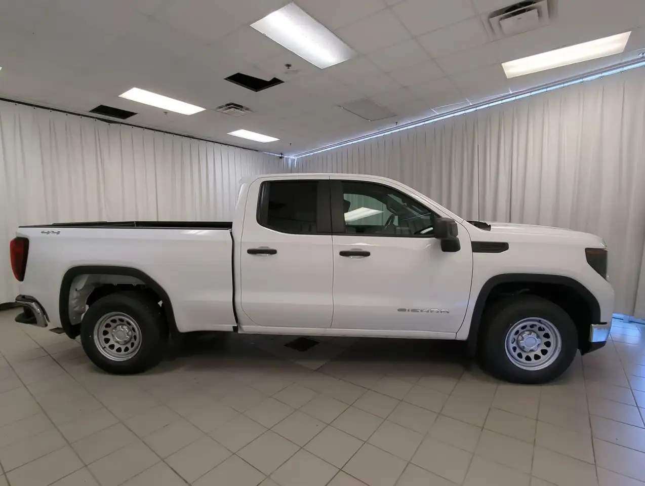 GMC Sierra 1500 photo GMC Sierra 1500