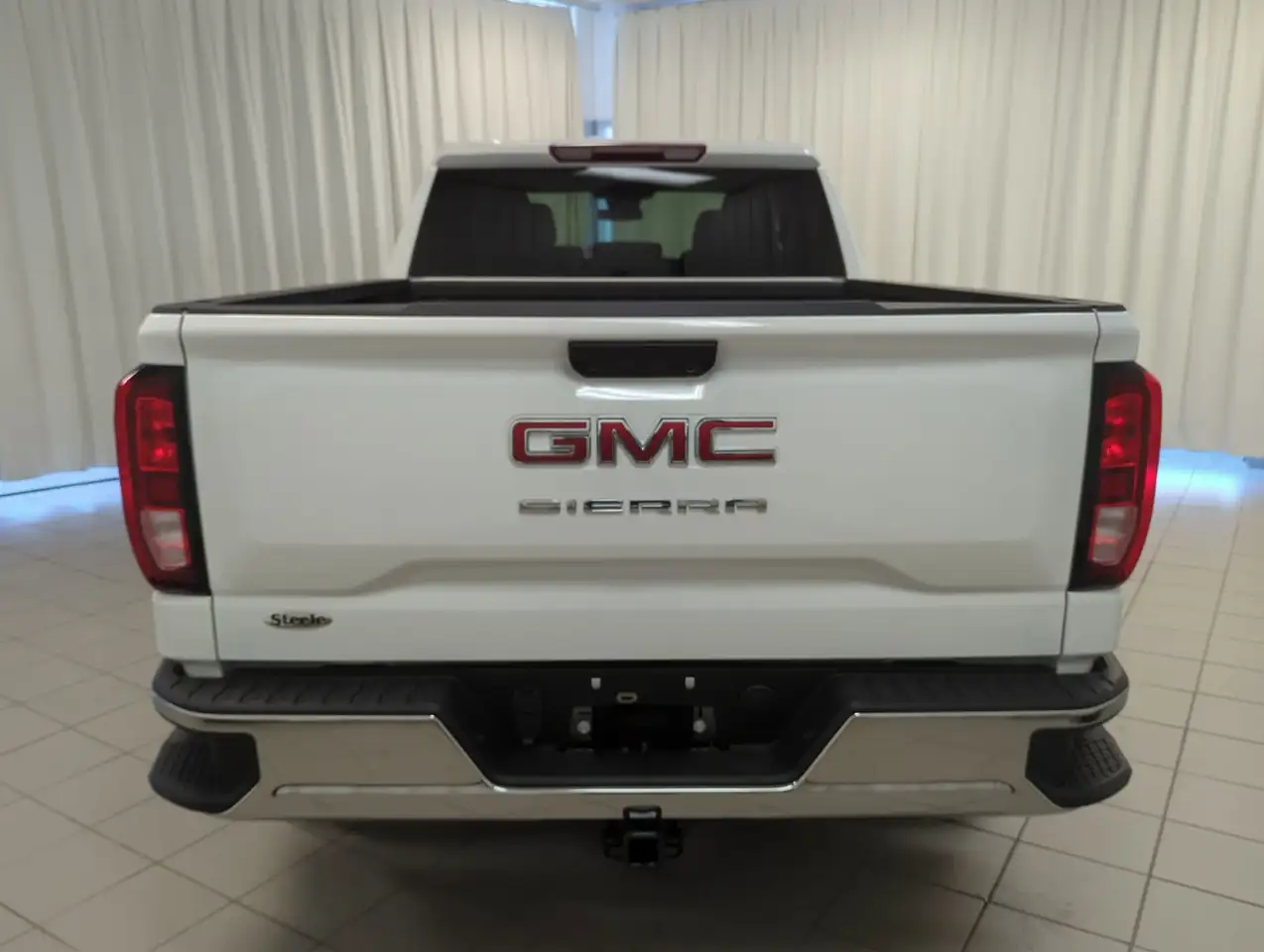 GMC Sierra 1500 photo GMC Sierra 1500