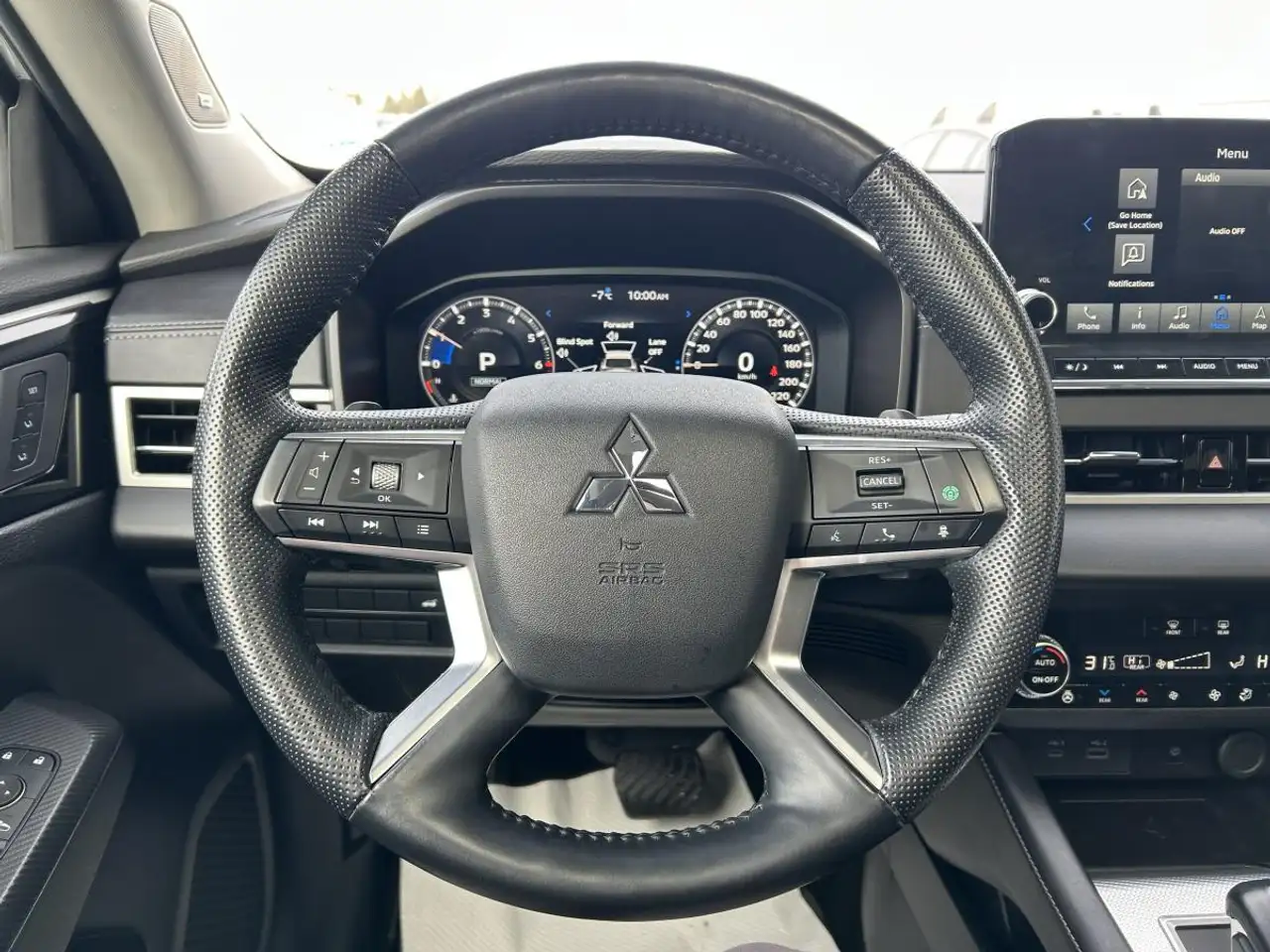 Mitsubishi Outlander fotografie Mitsubishi Outlander