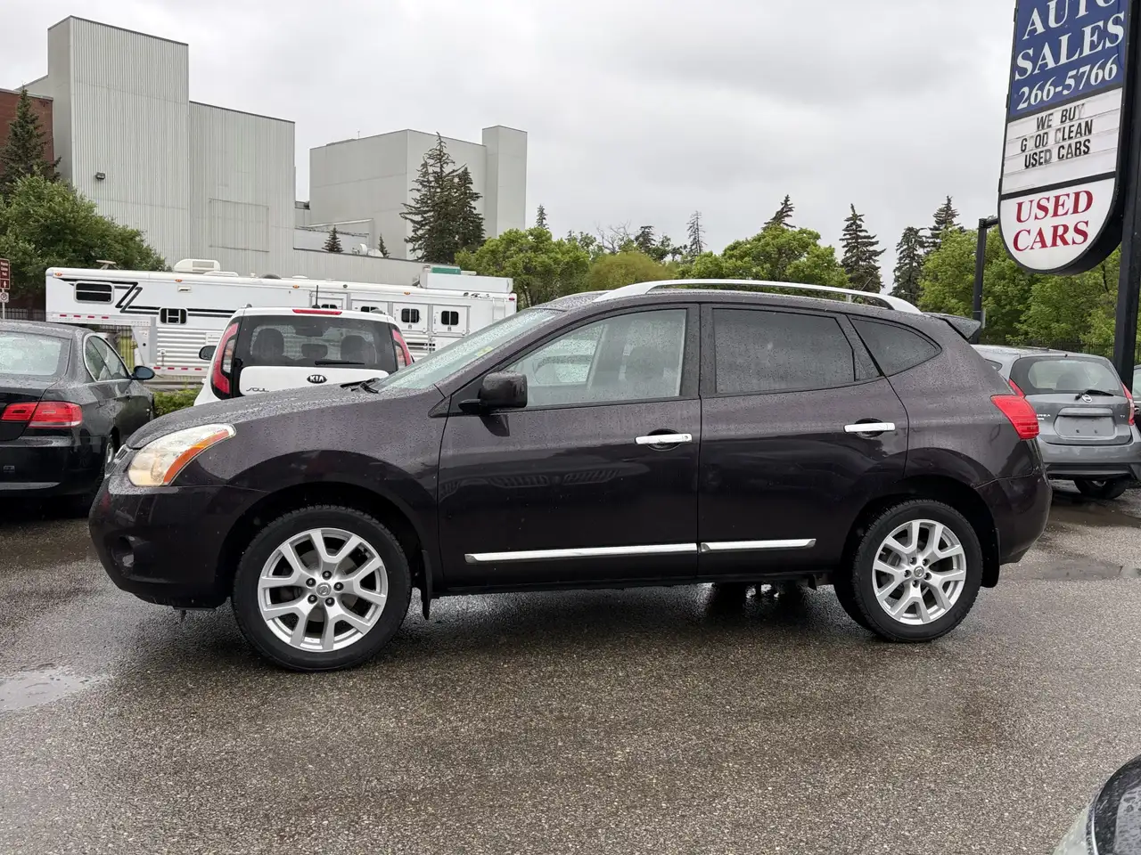 Nissan Rogue fotografie Nissan Rogue