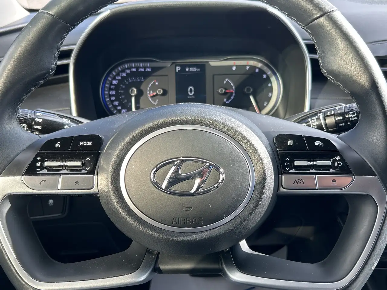 Hyundai TUCSON снимка Hyundai TUCSON