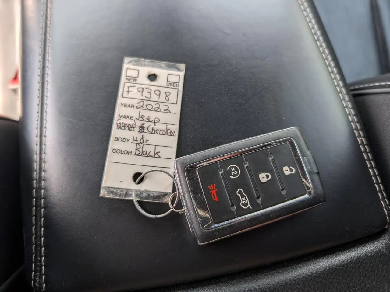 Jeep Grand Cherokee снимка Jeep Grand Cherokee