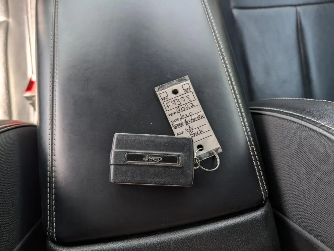 Jeep Grand Cherokee снимка Jeep Grand Cherokee
