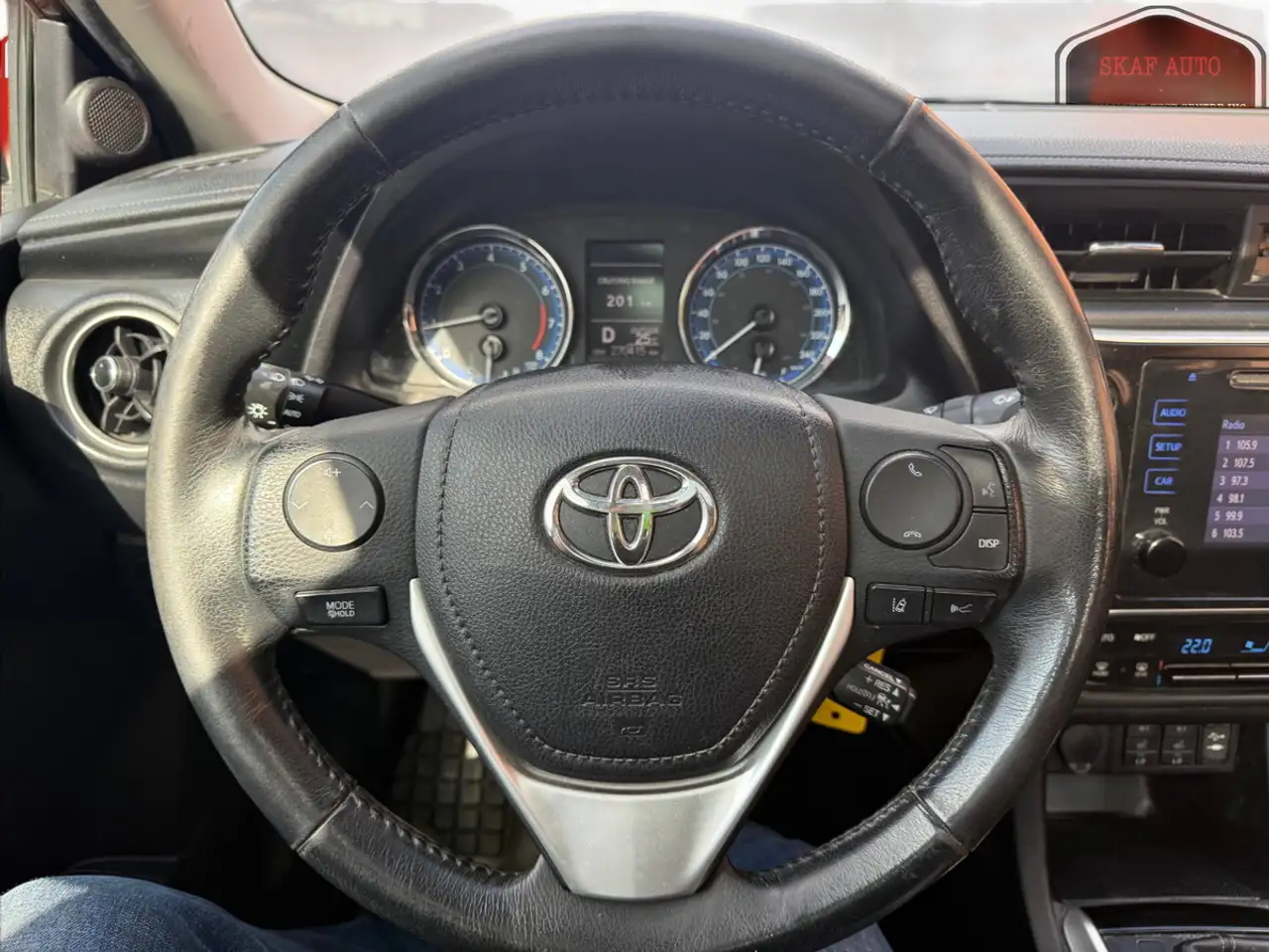 Toyota Corolla photo Toyota Corolla