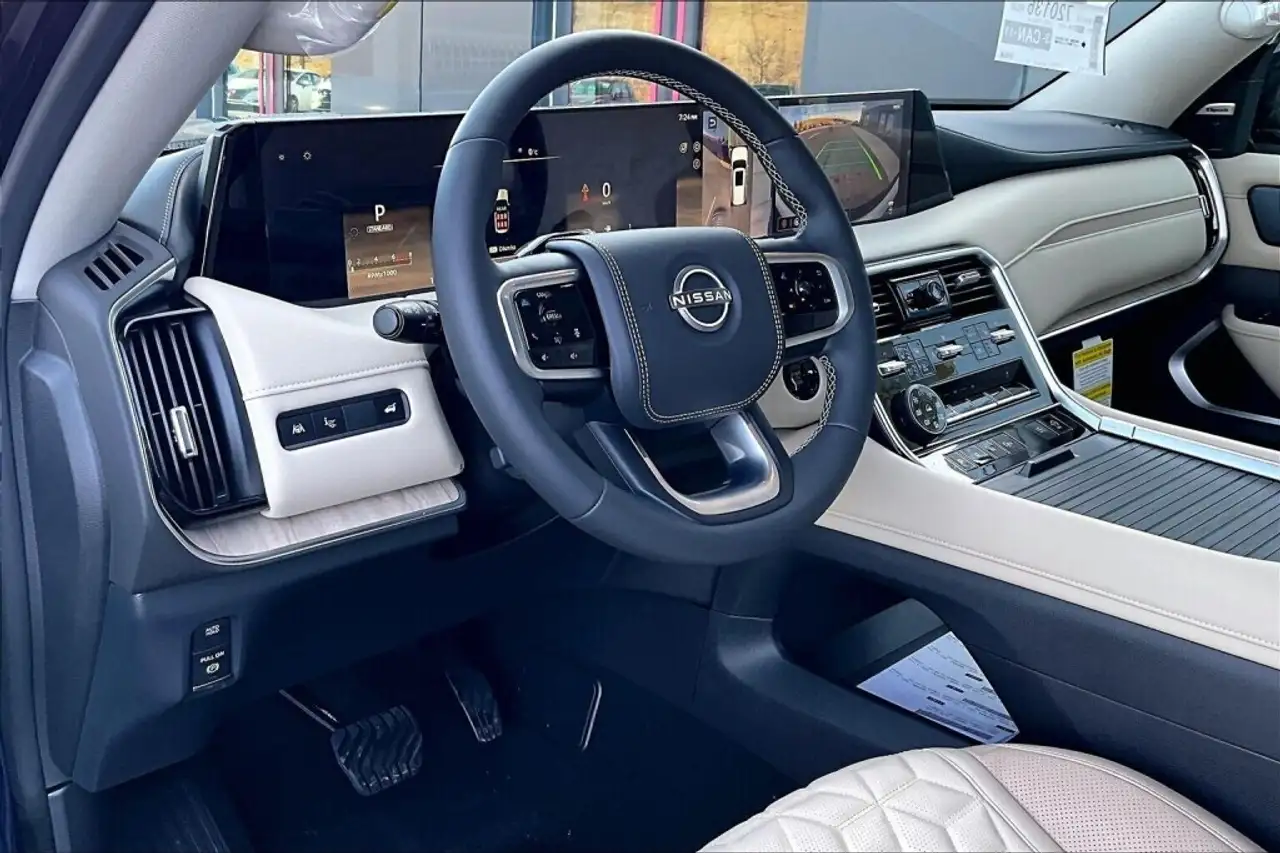 Nissan Armada снимка Nissan Armada