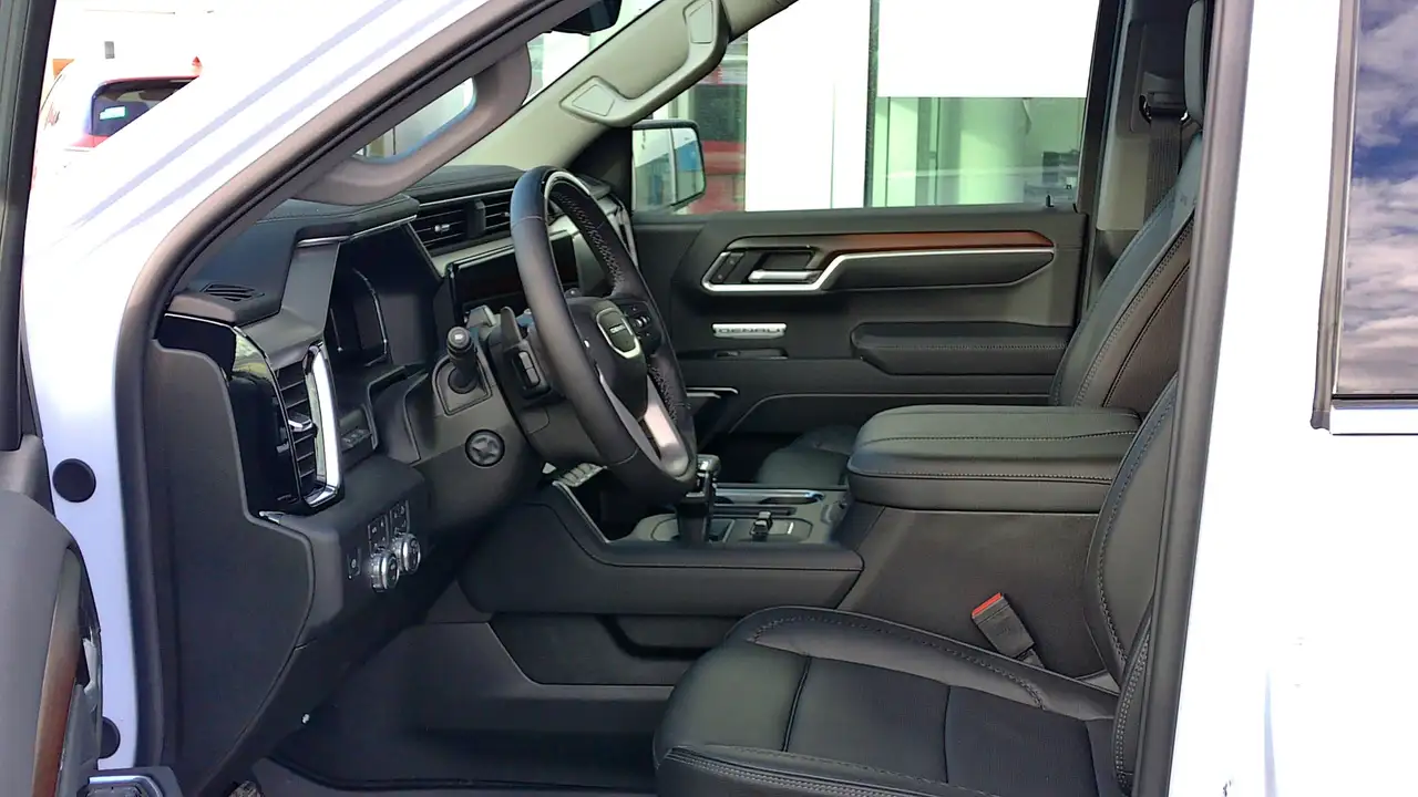 GMC Sierra 1500 снимка GMC Sierra 1500