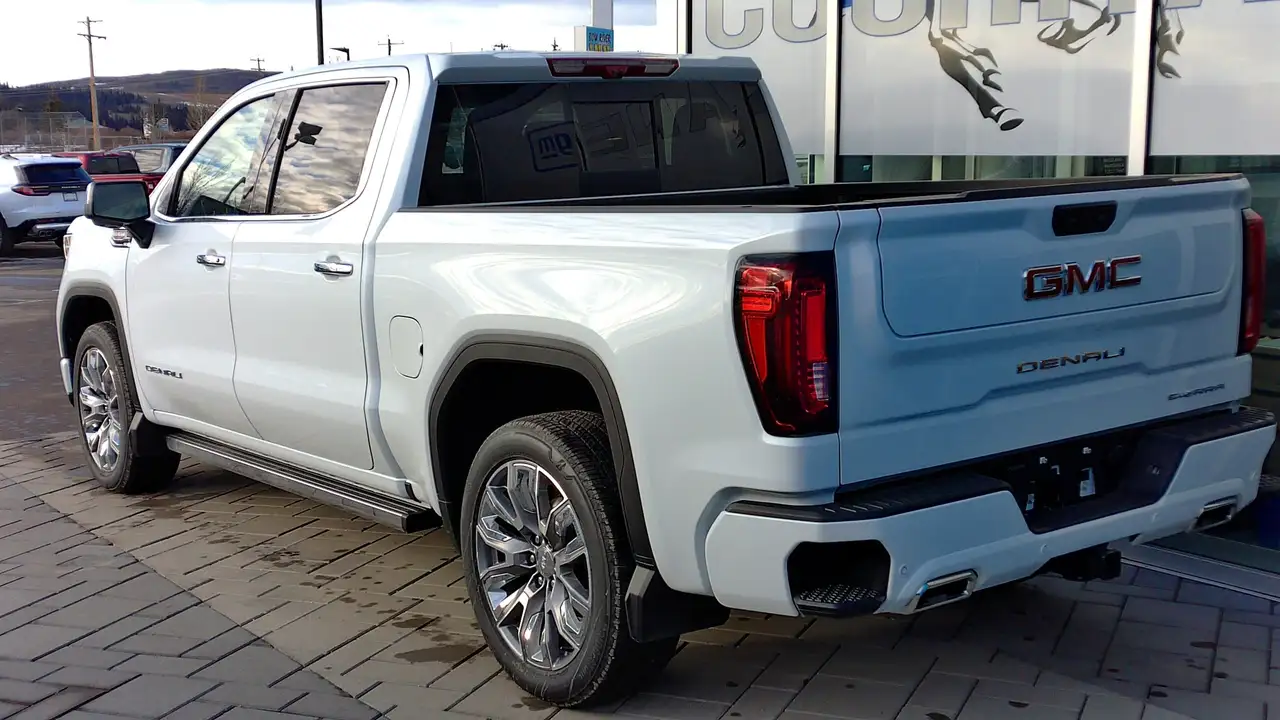 GMC Sierra 1500 снимка GMC Sierra 1500