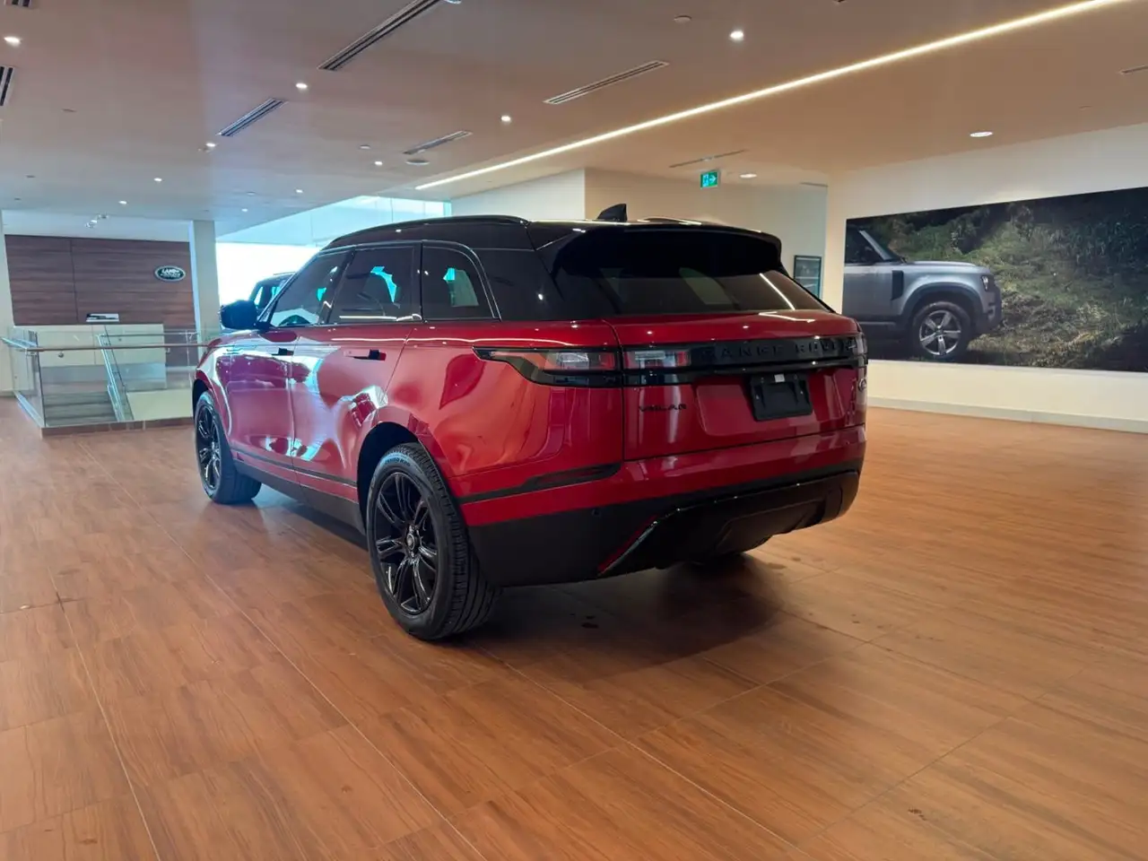 Land Rover Range Rover Velar photo Land Rover Range Rover Velar