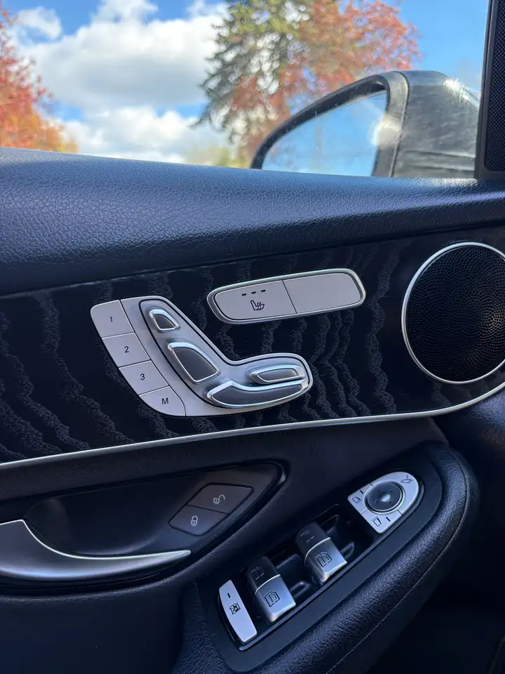 Mercedes-Benz GLC fotografie Mercedes-Benz GLC