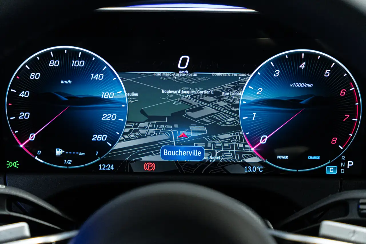 Mercedes-Benz E-Class fotografie Mercedes-Benz E-Class