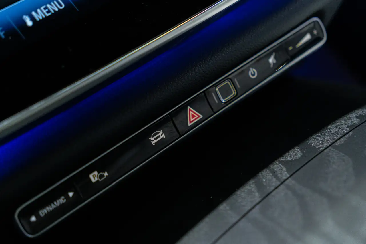 Mercedes-Benz E-Class fotografie Mercedes-Benz E-Class