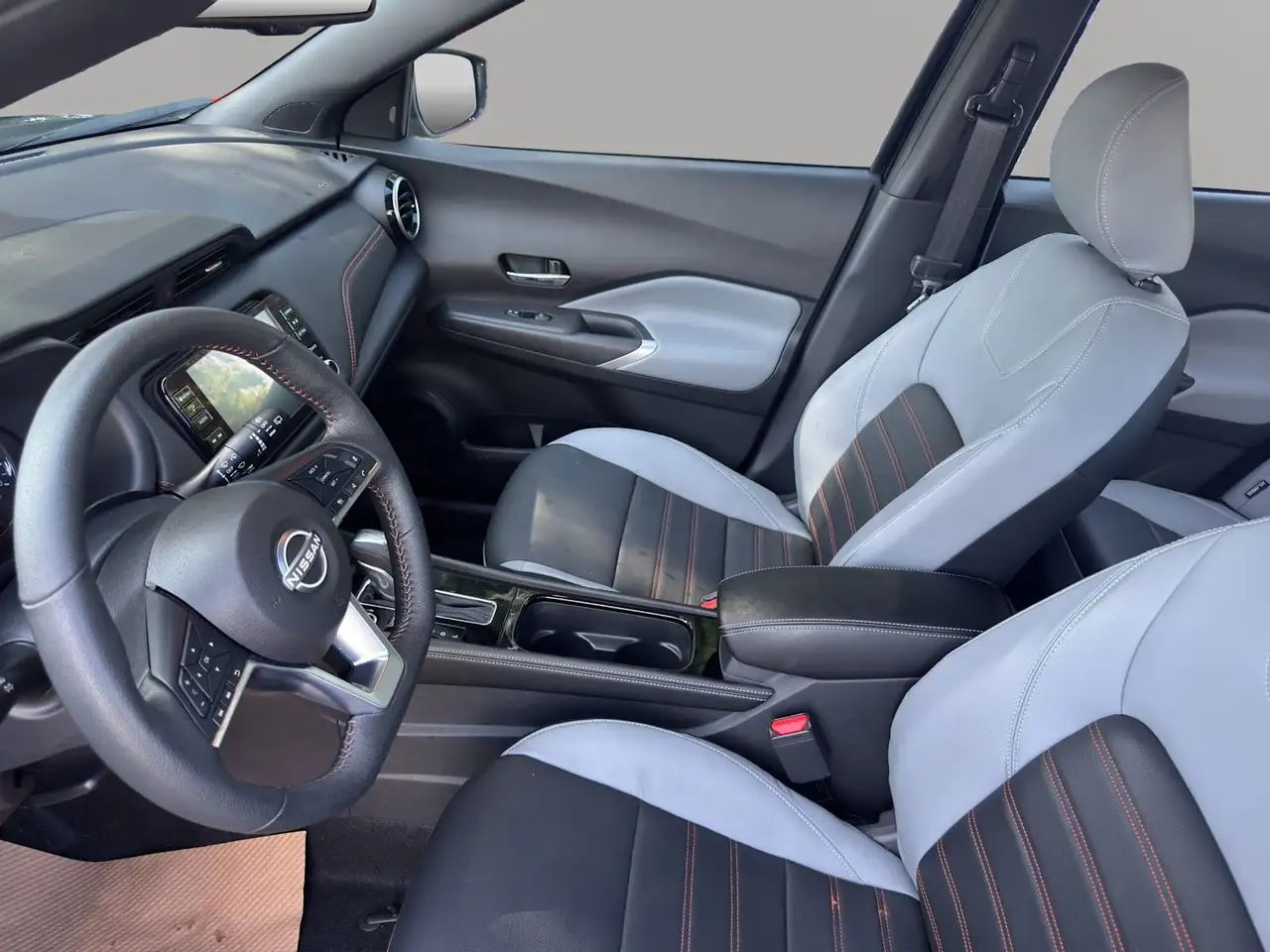 Nissan Kicks снимка Nissan Kicks