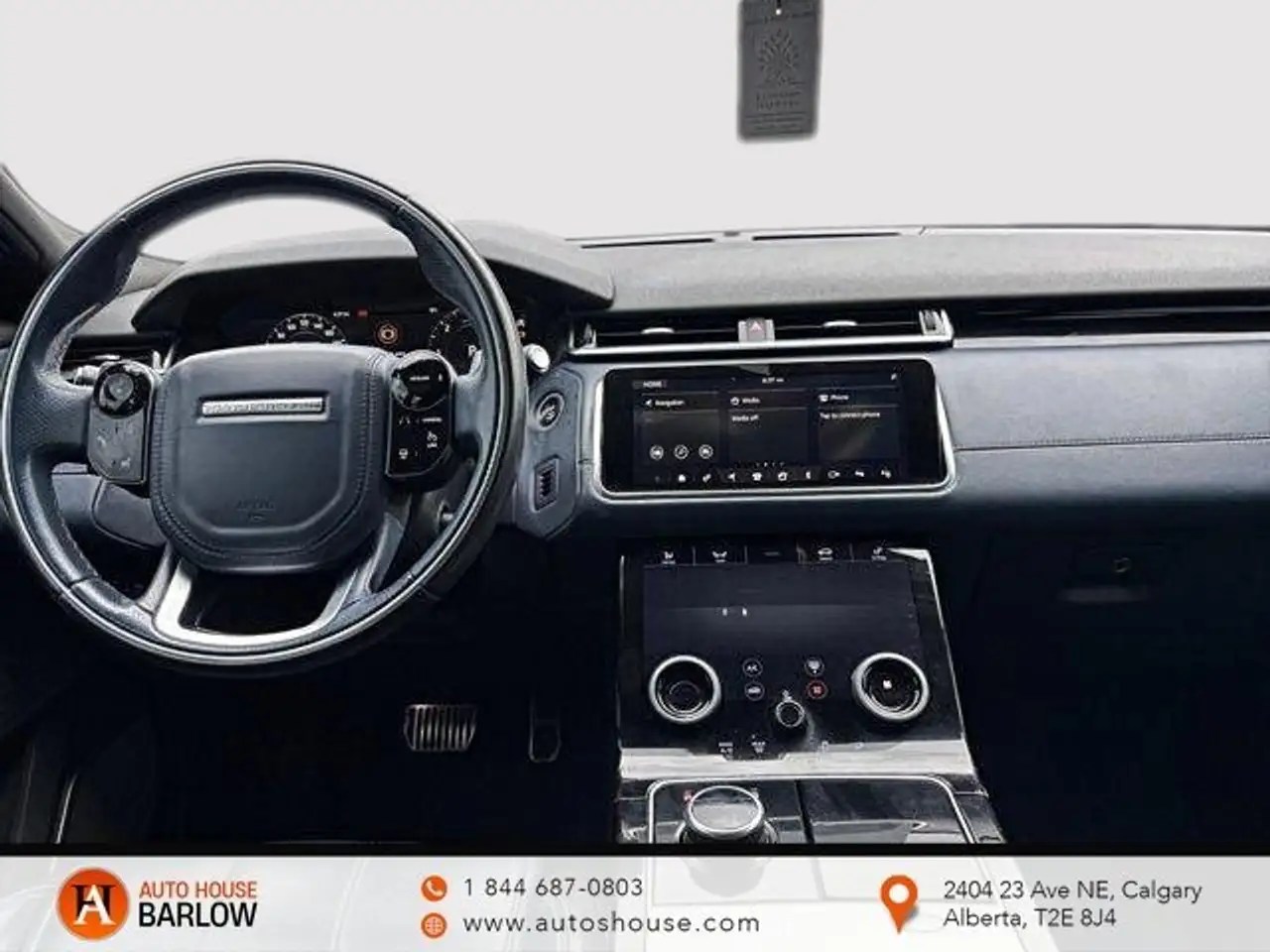 Land Rover Range Rover Velar photo Land Rover Range Rover Velar