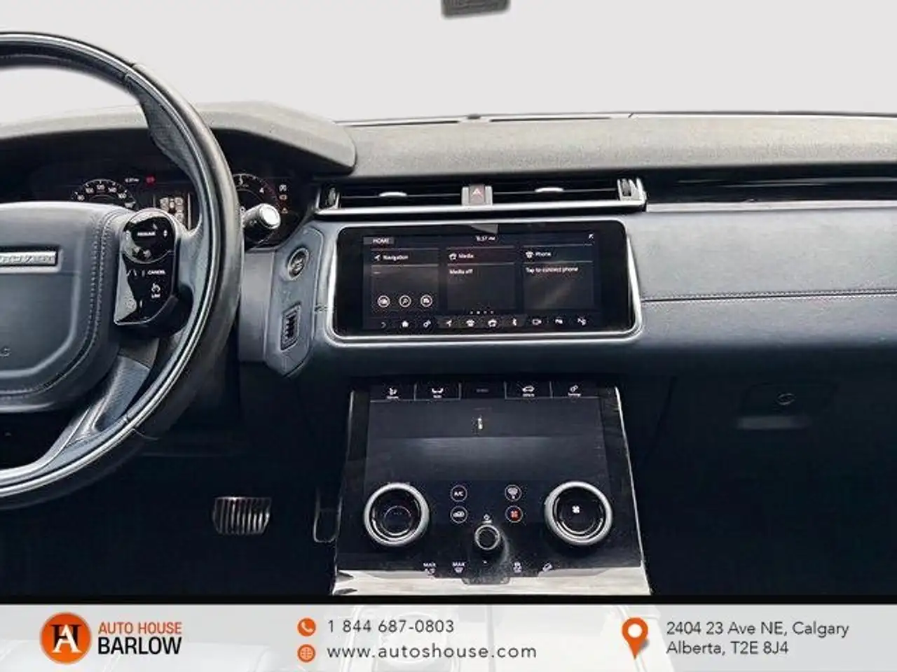 Land Rover Range Rover Velar photo Land Rover Range Rover Velar
