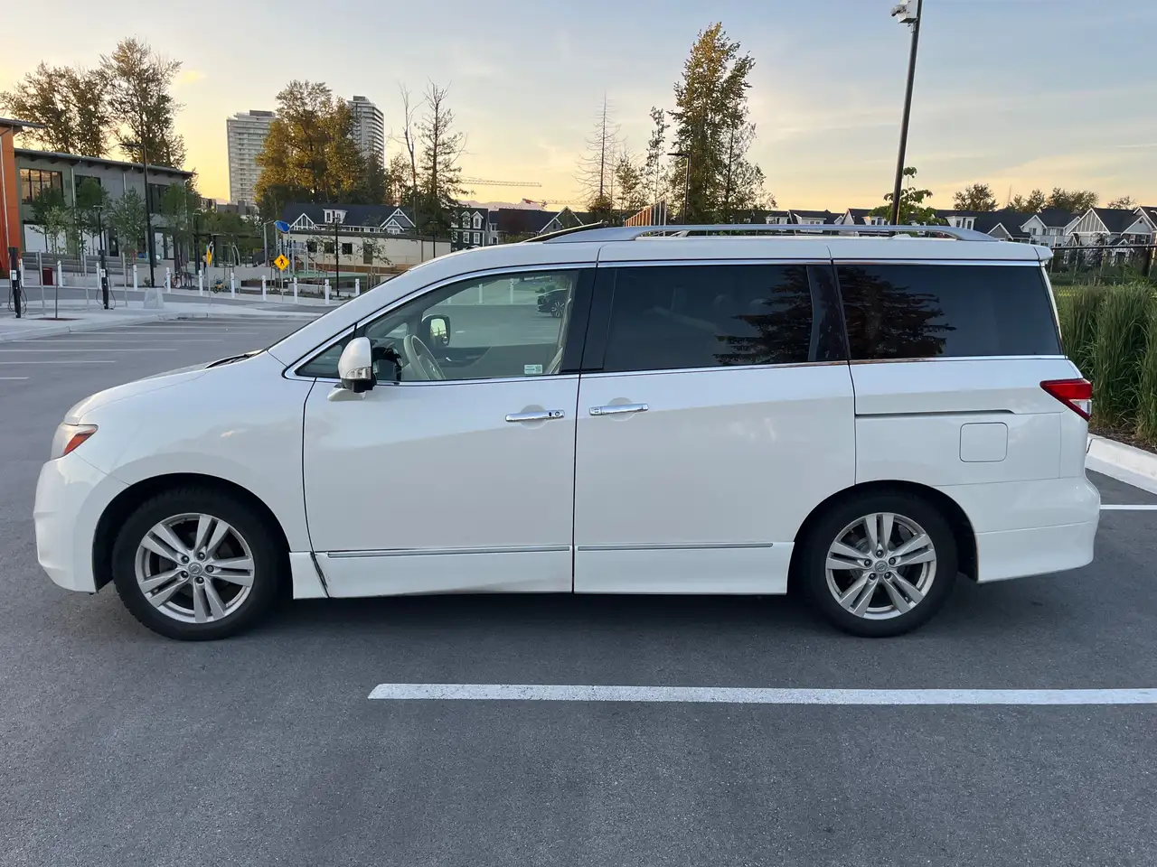 Nissan Quest photo Nissan Quest