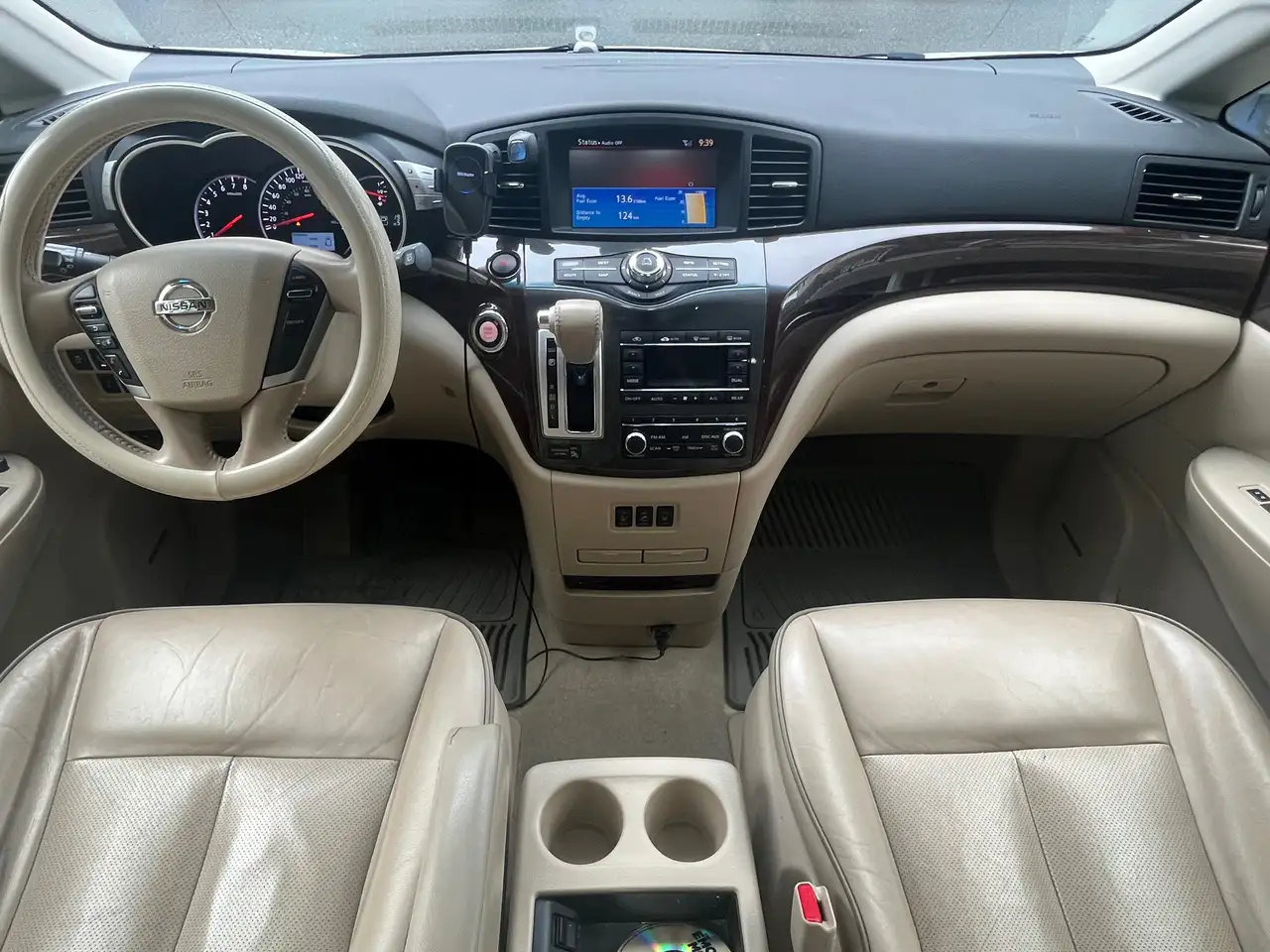Nissan Quest photo Nissan Quest