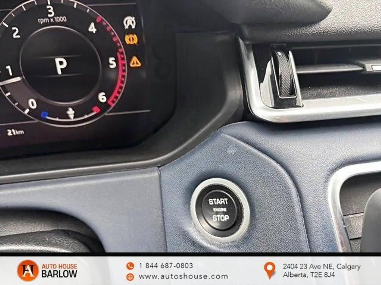 Land Rover Range Rover Velar photo Land Rover Range Rover Velar