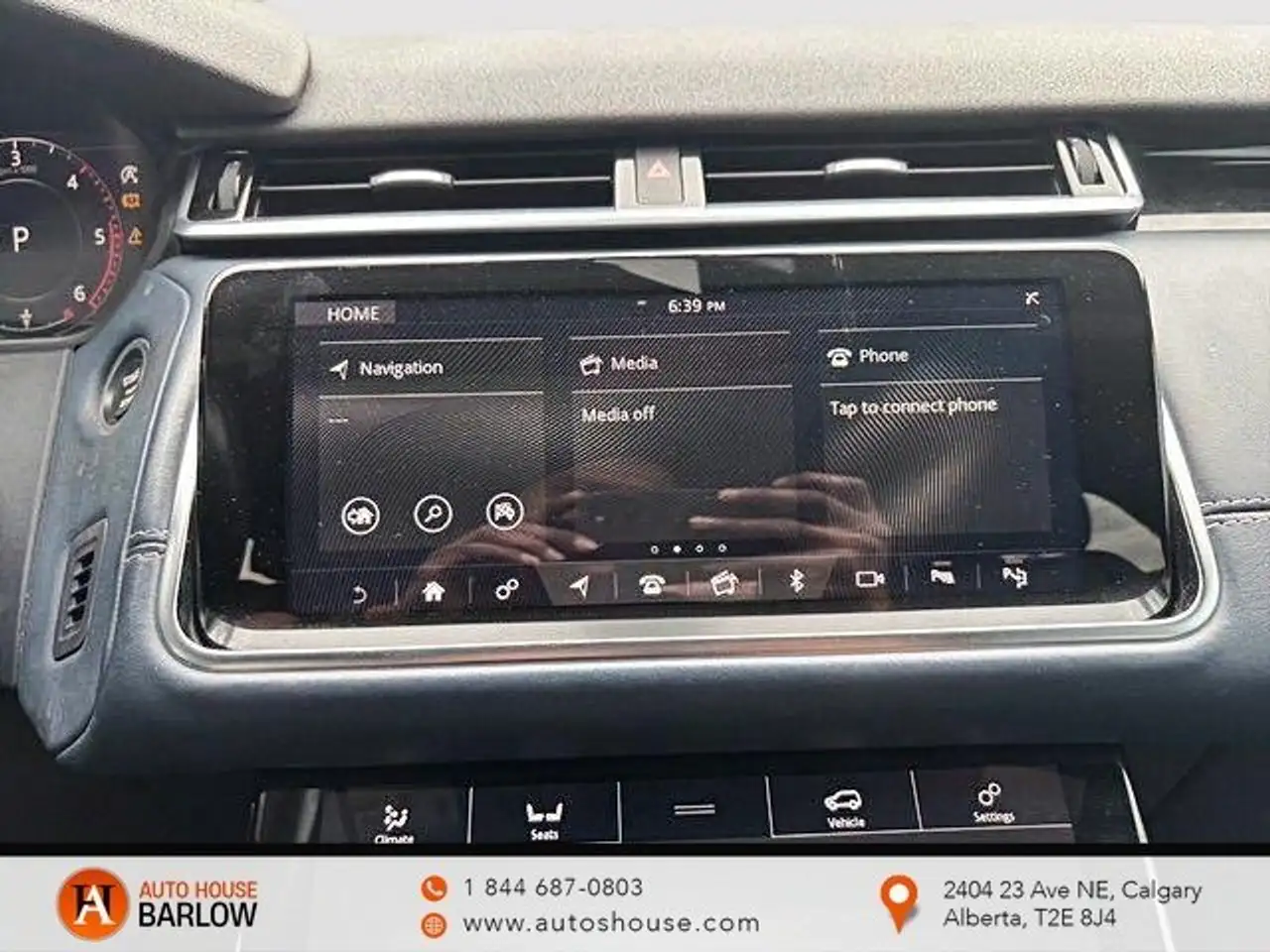 Land Rover Range Rover Velar photo Land Rover Range Rover Velar