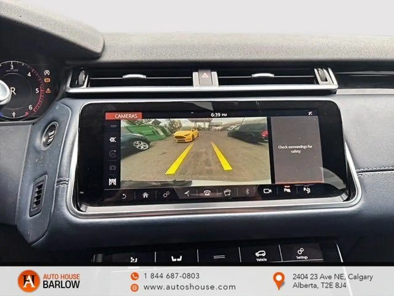 Land Rover Range Rover Velar photo Land Rover Range Rover Velar