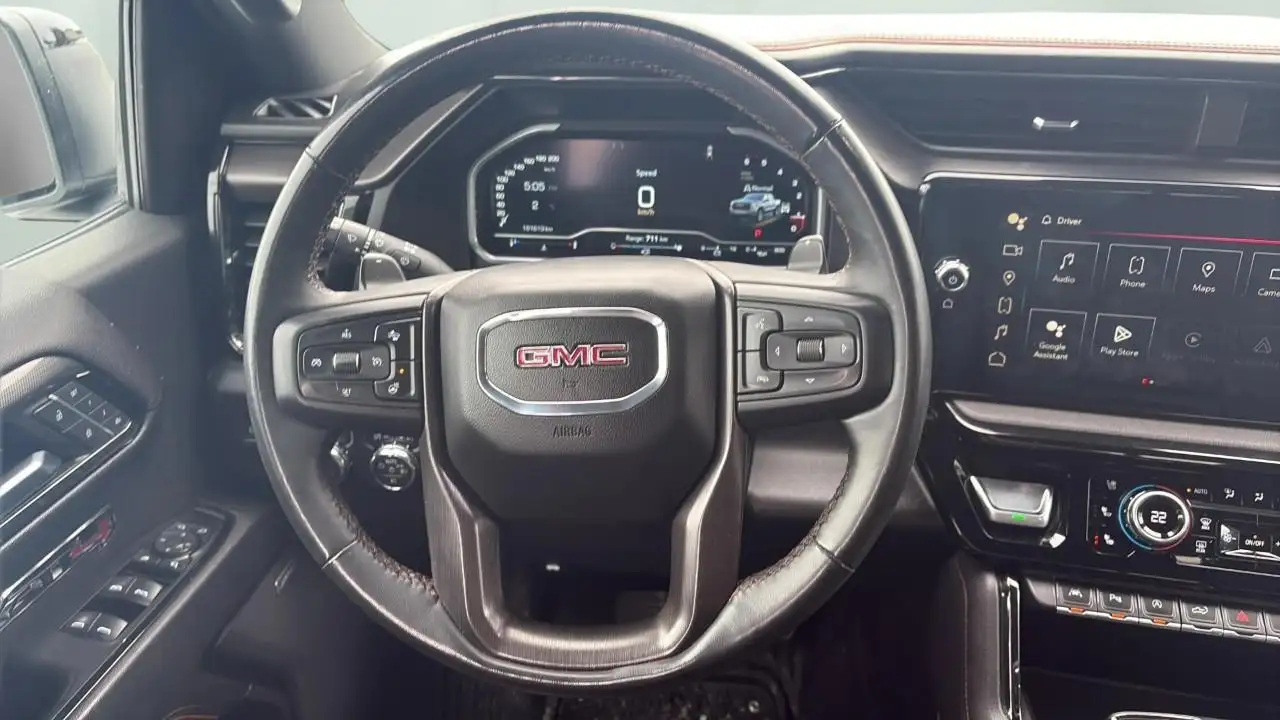 GMC Sierra 1500 photo GMC Sierra 1500