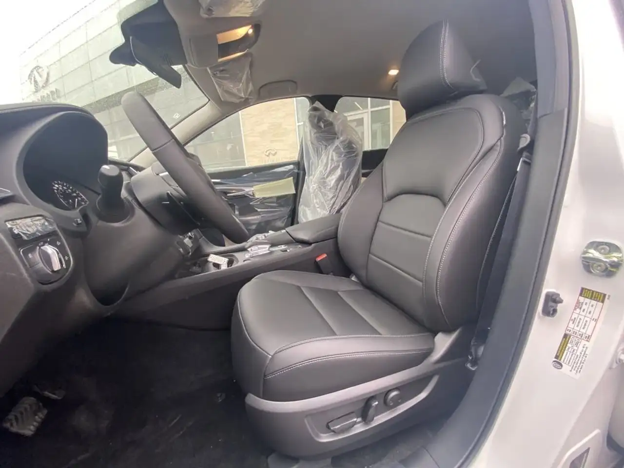 Infiniti QX50 снимка Infiniti QX50