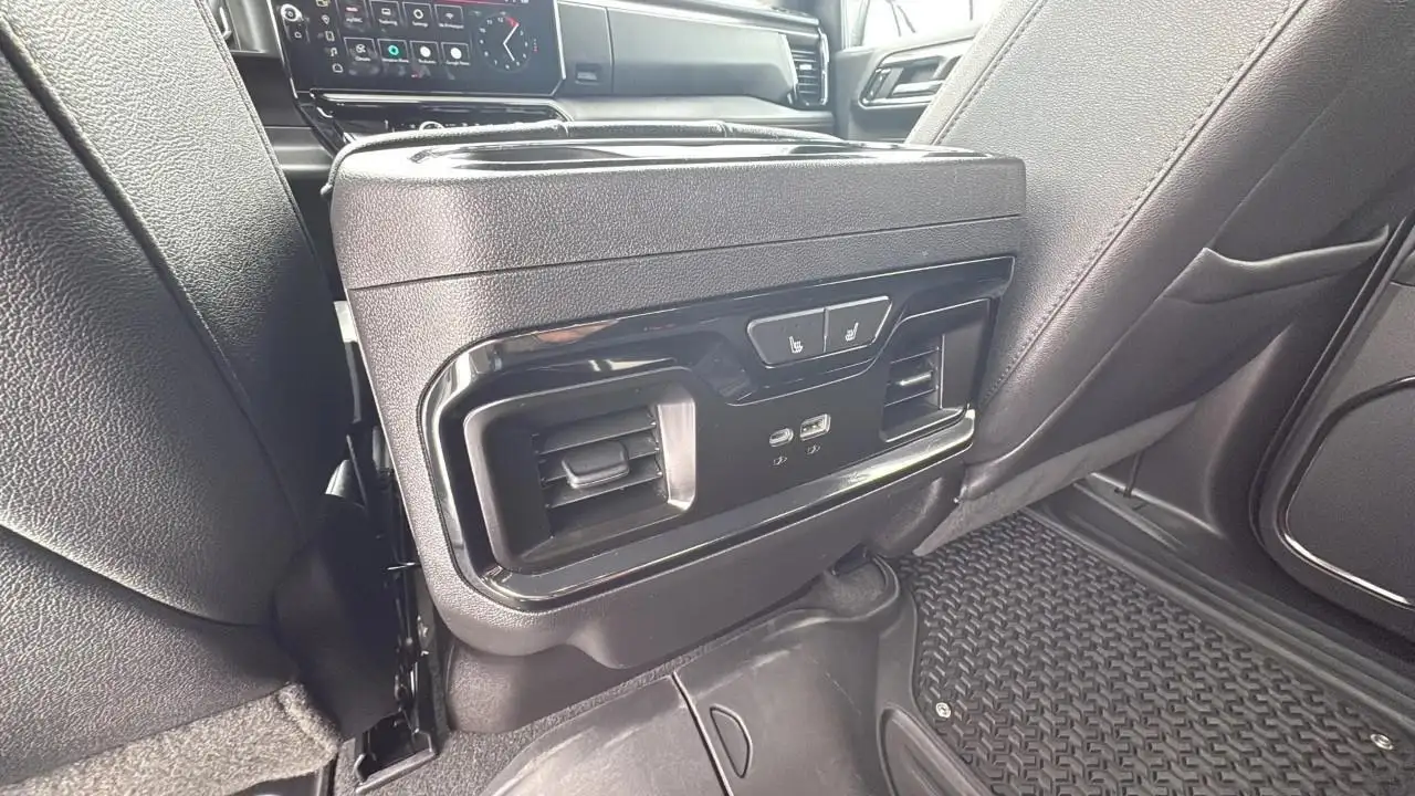 GMC Sierra 1500 photo GMC Sierra 1500