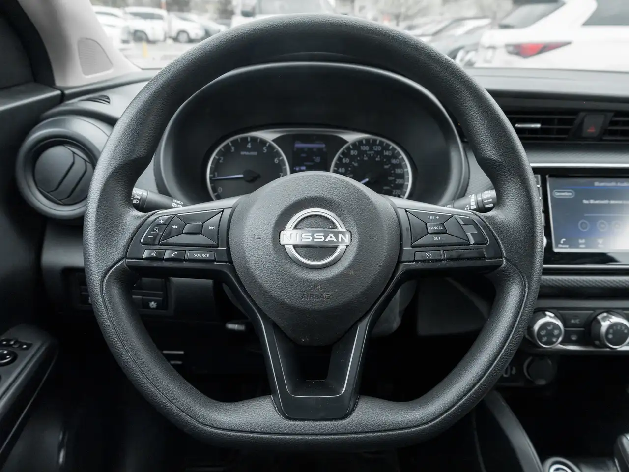 Nissan Kicks photo Nissan Kicks