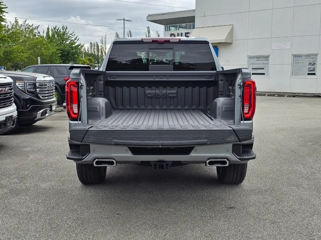GMC Sierra 1500 снимка GMC Sierra 1500
